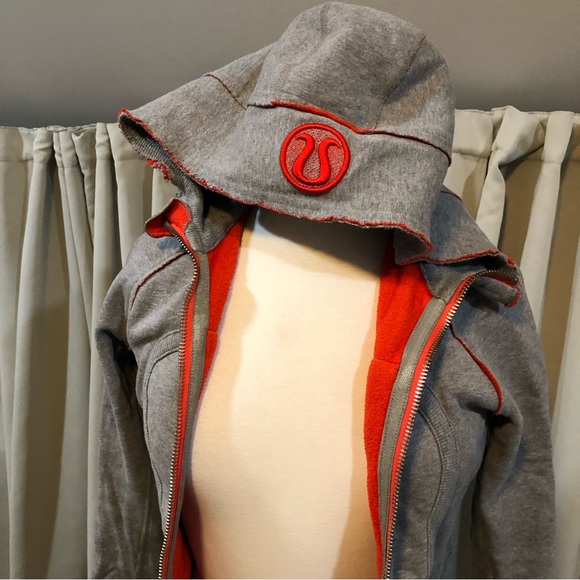 Lululemon Cropped Hoodie Zip Sweater Orange and Gray Size 4 - Picture 4 of 11